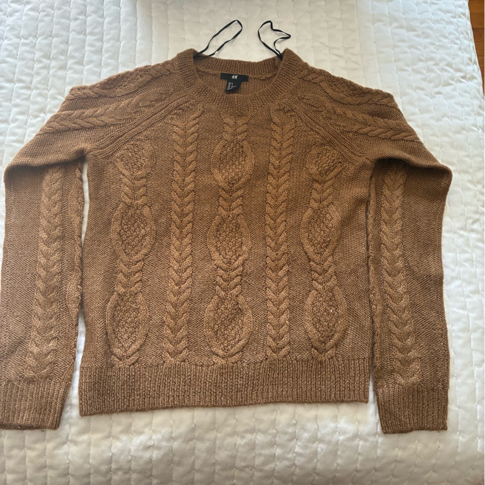 H&M Cable Knit Crewneck Sweater in Brown Fall Autumn Vintage